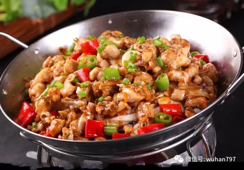 干锅牛蛙正宗做法，美味与健康并重的佳肴烹饪指南